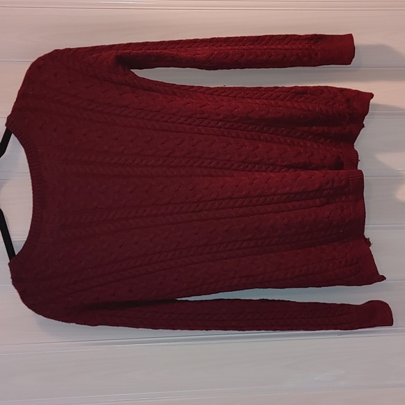 M American Eagle Outfitters maroon stretchy knit sweater with side zippers - Picture 4 of 5